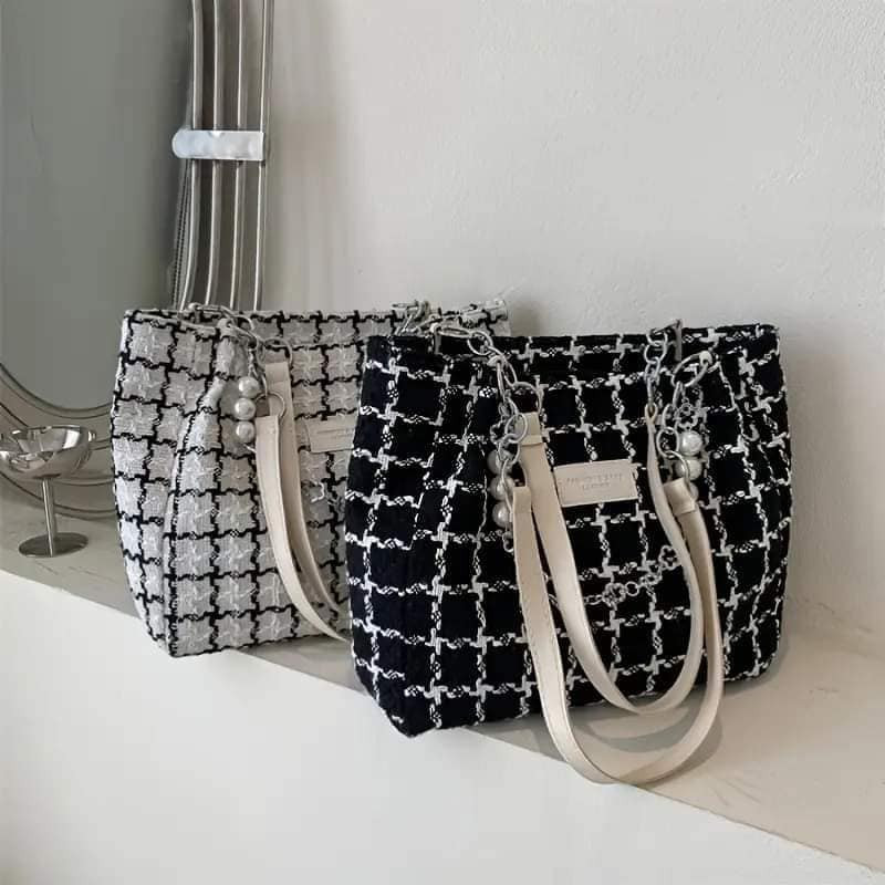 Classic Plaid Chain Shoulder Bag